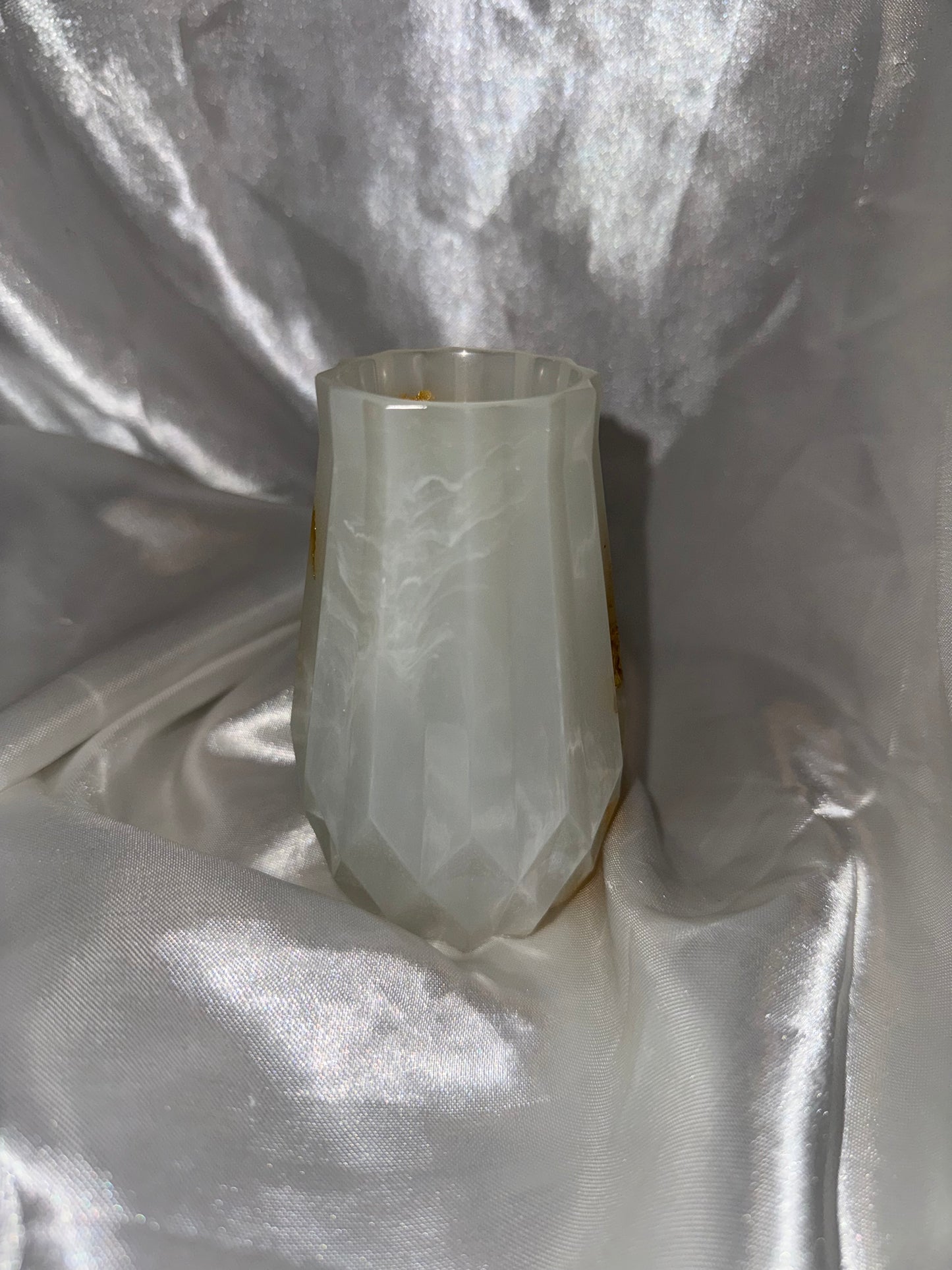 Marble resin vase